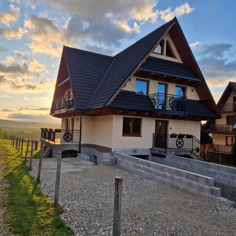 Property building, Natural landscape