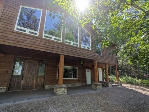 Hanging Rock Get Away House in Bigfork