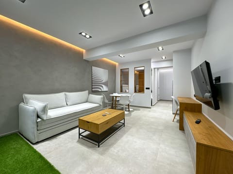 TV and multimedia, Living room, Dining area