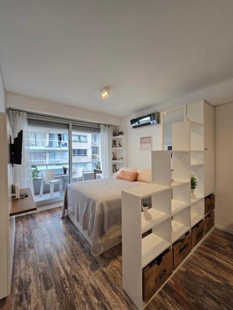 Bed, Family, furniture, VIP, air conditioner, air conditioner