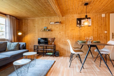 Charming, well-equipped Alpine apartment Apartment in Canton of Valais