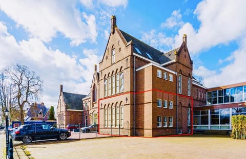 Property building, Property building