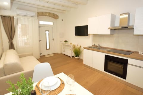 Caba's Apartment Best Vacation Ever Apartment in Cagliari