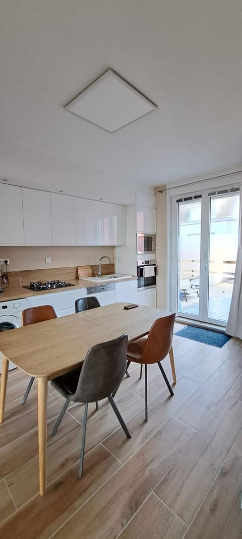 Beach housse maison face mer le portel plage House in Le Portel