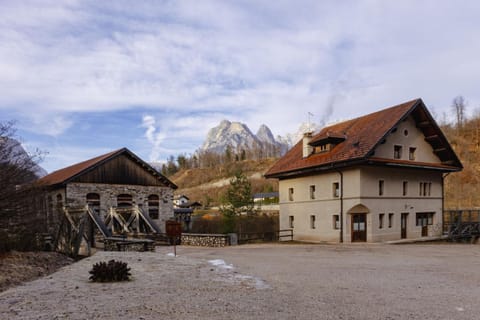 Property building, Mountain view