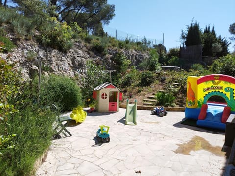 Location Gîte en Provence Bed and Breakfast in Tarascon