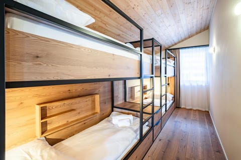 Photo of the whole room, Bedroom, bunk bed