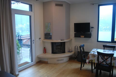 Andrea Olga House Apartment in Laglio