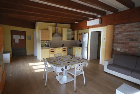 Andrea Olga House Apartment in Laglio