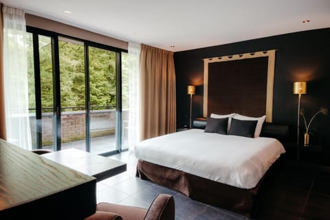 Bed, View (from property/room), Bedroom