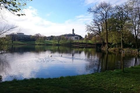 City Hub by the Castle Free Designated Parking Apartment in Stirling