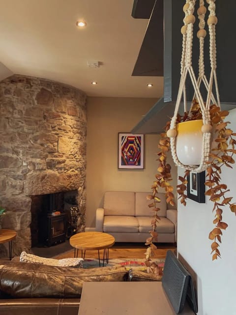 Living room, Seating area, flat iron