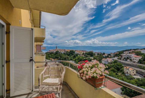Natural landscape, Summer, Garden, Balcony/Terrace, Sea view