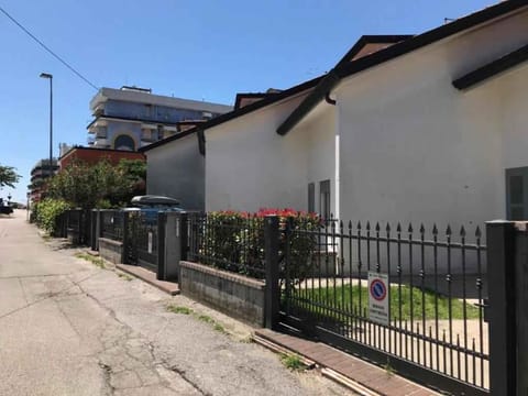 Property building, Summer