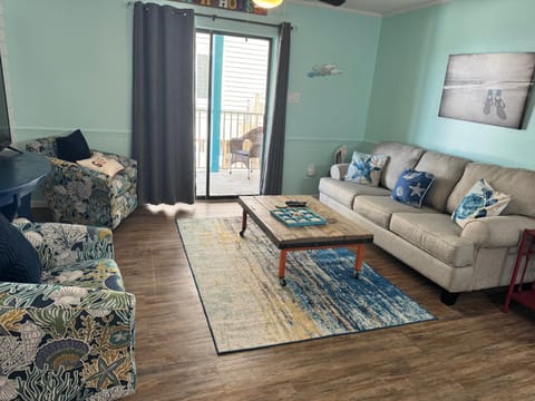 Sundial 1C from ALBVR...A beautiful condo just steps to the beach! House in West Beach