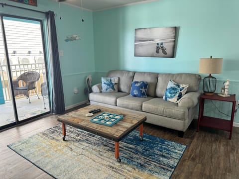 Sundial 1C from ALBVR...A beautiful condo just steps to the beach! House in West Beach