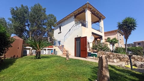 Property building, Garden view