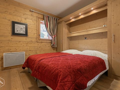 Appartement Confort 4 Cimes Ski aux Pieds, Piscine, Sauna, Hammam, Parking Val Cenis - FR-1-508-300 Apartment in Piedmont