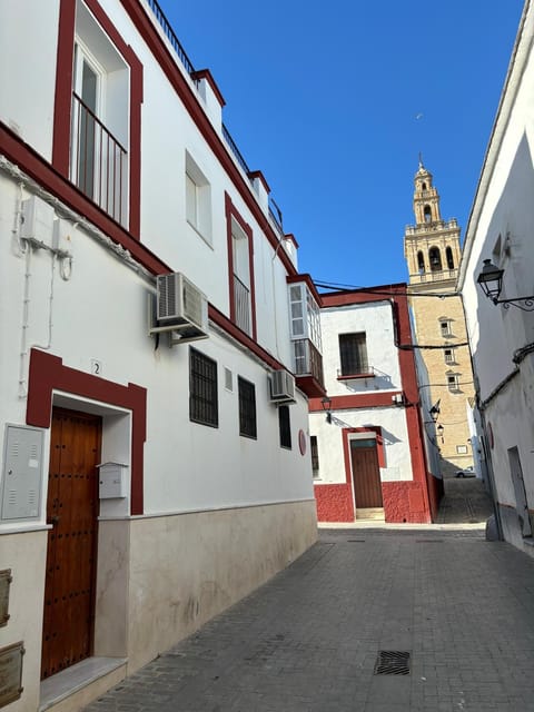 Property building, Street view