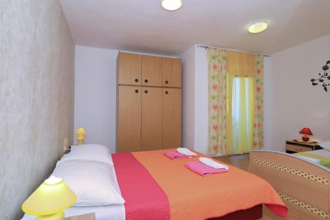 Apartments Luca Apartment in Zadar County