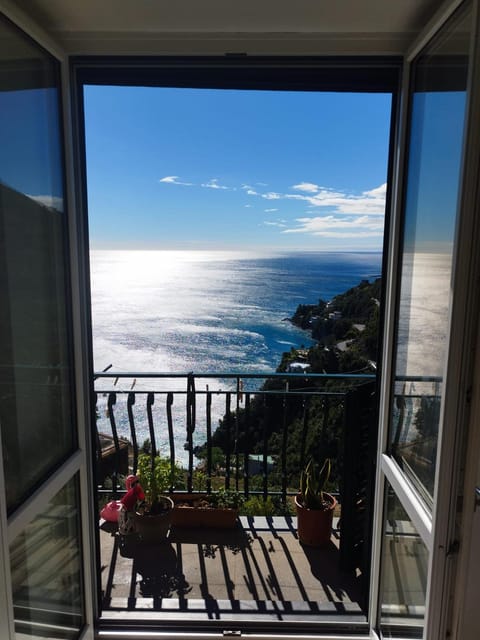 Day, Natural landscape, View (from property/room), Balcony/Terrace, Mountain view, Sea view