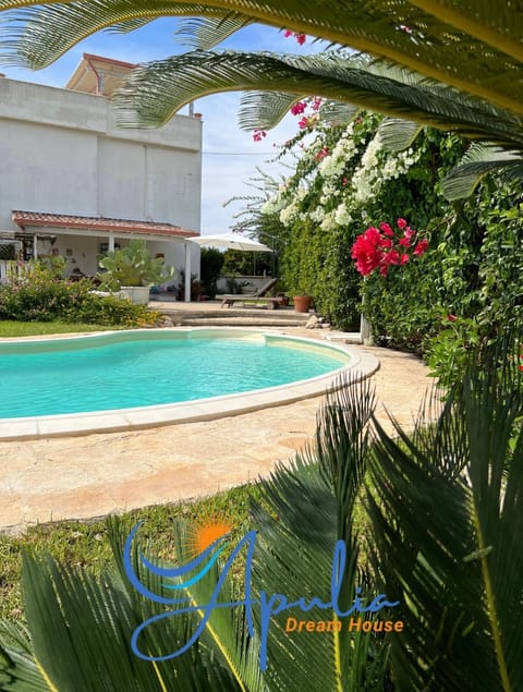 Garden, Garden view, Pool view, Swimming pool