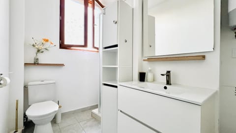 Chambre calme vue jardin Vacation rental in Vitry-sur-Seine