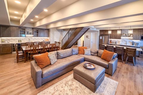 Lodge at 100 W Beaver Creek Blvd 809 House in Avon