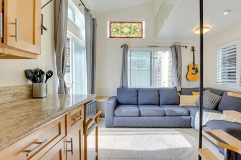 Carlsbad Bungalow Patio, Hot Tub, Close to Beach! House in Carlsbad