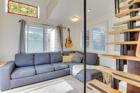 Carlsbad Bungalow Patio, Hot Tub, Close to Beach! House in Carlsbad