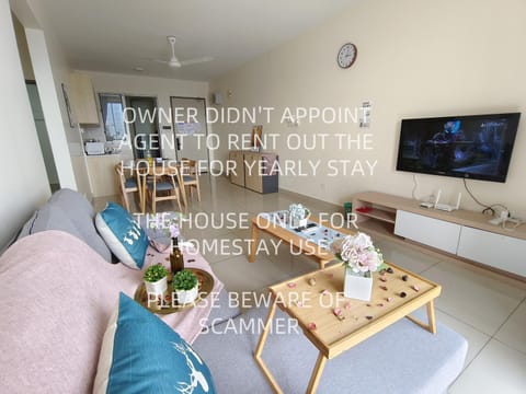 Communal lounge/ TV room, TV and multimedia, Living room, Seating area
