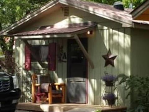 Outpost Motel on the River Inn in Dolores