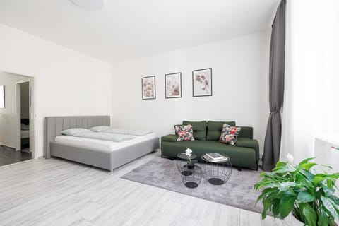 Bed, Living room, Photo of the whole room, Bedroom