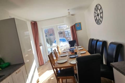 Avocet View *sleeps 10* House in Exmouth