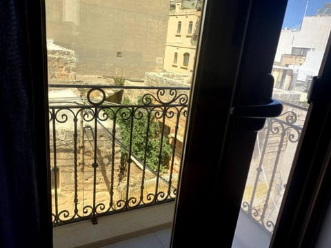 Cara Flats by Homely Apartment in Malta