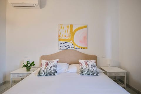 Front Lake 2 Bardolino Apartment in Bardolino