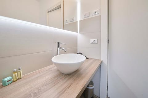 Front Lake 2 Bardolino Apartment in Bardolino