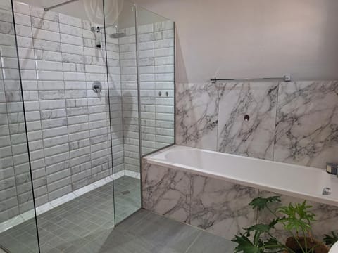 1 CAMDEBO House in Western Cape