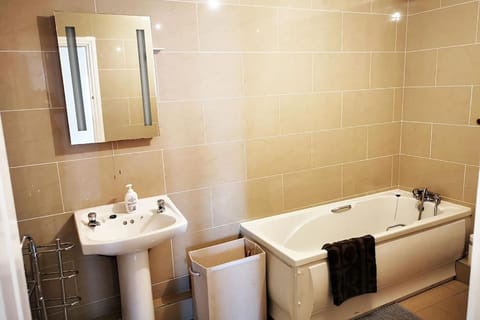 The Sandhills, Tramore Beach Apartment in Tramore