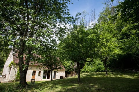 Holiday home Le Vaugarnier House in Centre-Val de Loire