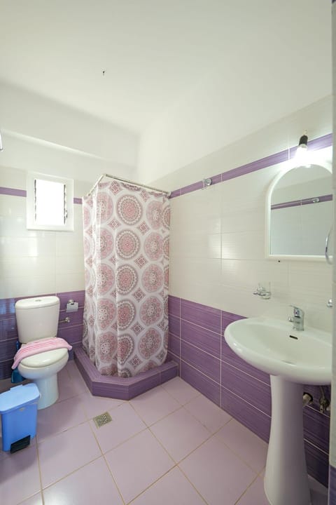 Guesthouse Blue Sky Apartment in Ksamil