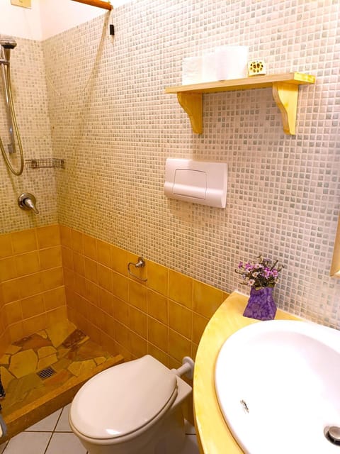 Domo Janas Affittacamere Guesthouse Bed and Breakfast in Olbia