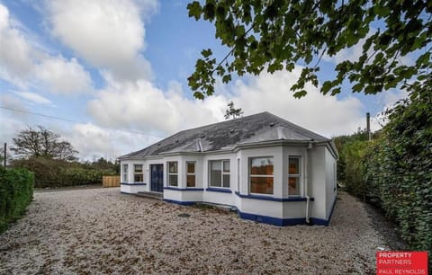Portsalon Cottage House in County Donegal