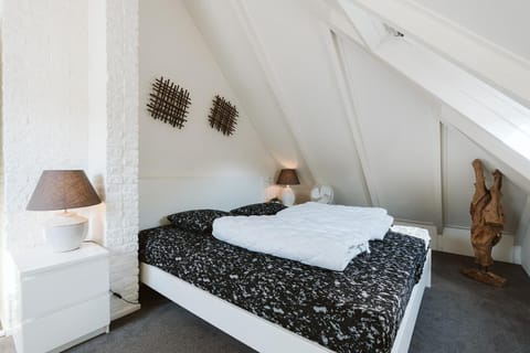 Toekomst 27 - Ouddorp NOT INTENDED FOR COMPANY OR WORK-RELATED STAYS House in Ouddorp