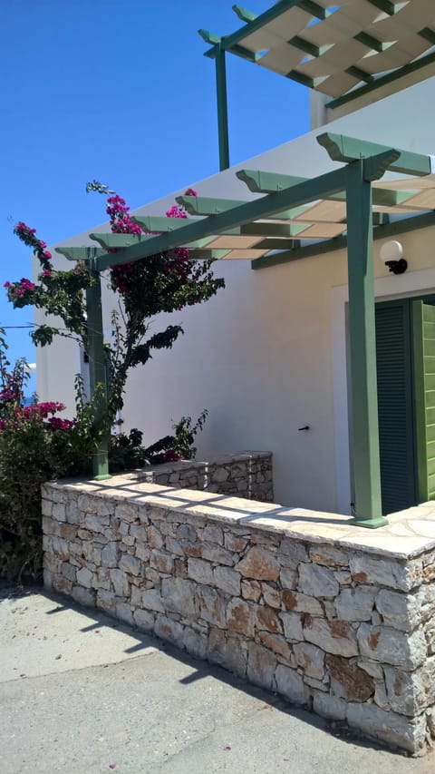 Anemoni Apartment in Islands