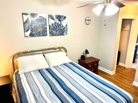 Renasant Convention 5 mins-shuttle to down town- Regional One-UT Health-Methodist University-Lebonheur Hospital Apartment in Memphis