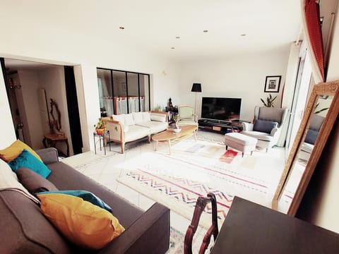 Villa Paris et parc d'expostions stade de France Villa in Île-de-France