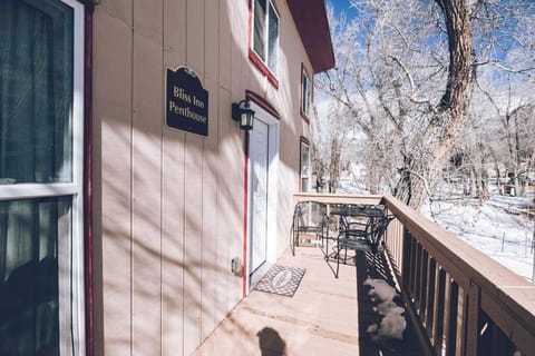 The Penthouse Apartment in Crestone