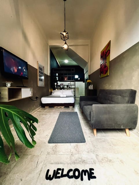 Communal lounge/ TV room, TV and multimedia, Living room, Seating area, Evening entertainment