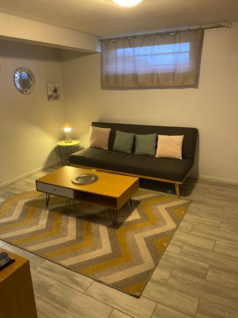 Appartement F2 proche Futuroscope Apartment in Poitiers